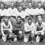 I 1943 kvalificerede HfS’ bedste fodboldhold
sig til finalen om det jyske mesterskab, som
blev spillet i Skanderborg. Modstanderen var
AGF, som overraskende blev besejret med
4-2. For HfS scorede Thomas Madsen to
mål, mens Kaj Skov og Laurits Andersen
hver scorede et.
Bagerst fra venstre: Poul O. Jørgensen, Kaj
Skov, Peter Petersen, Laurits Andersen,
Thomas Madsen, Chr. Rosenkold og Sv.
Gunnar Petersen.
Forrest fra venstre: Gunnar Hansen, Gunnar Rasmussen, Ernst Sørensen og Hjalmar
FOTO: HORSENS IDRÆTSARKIVS SAMLING / FOTOGRAF UKENDT.